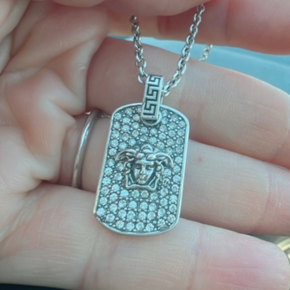 Women’s Versace Silver Medusa neck tag Pendant Necklace